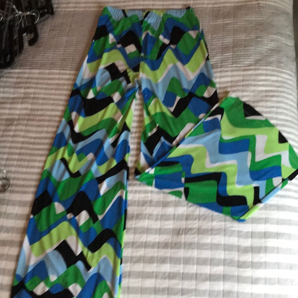 Get attention plaza pants